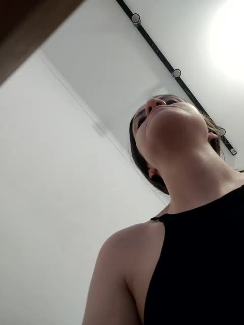 LuxeAngel Приват Записи 2026-06-03