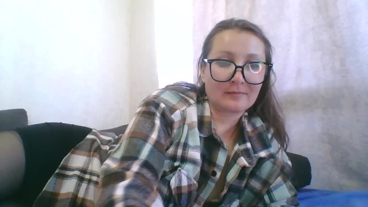 Yuliya333 Приват Записи 2026-06-04