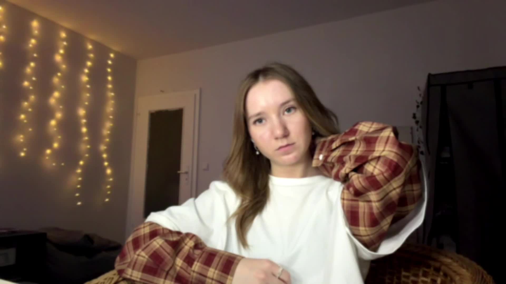 lisasmall Приват Записи 2026-06-04