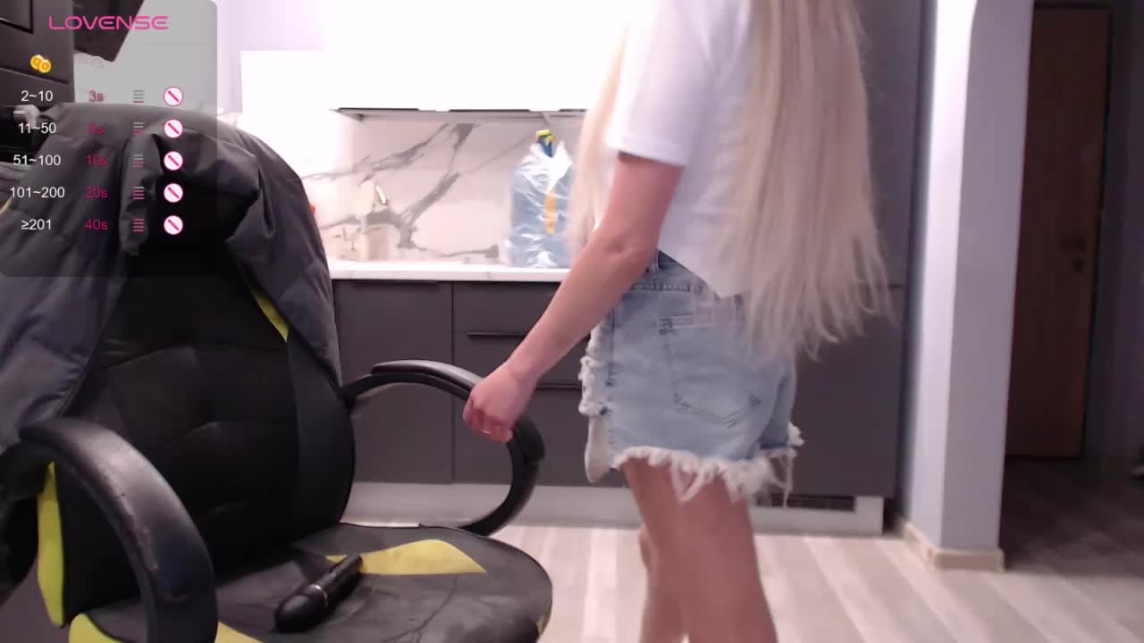 blondalina Приват Записи 2026-06-04