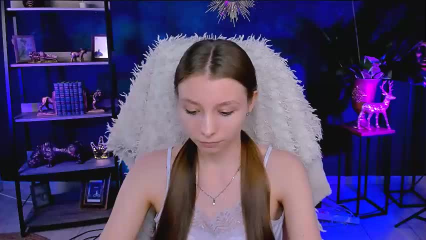 juliedaniel Приват Записи 2026-06-04