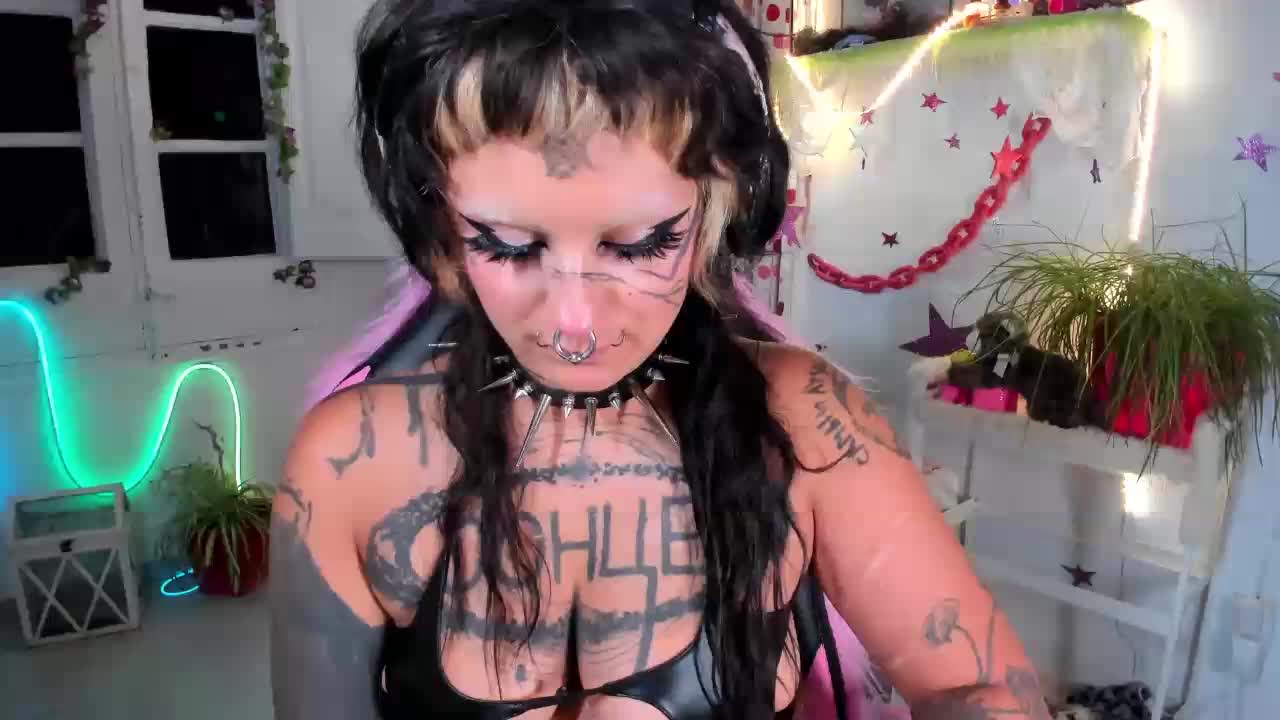 Lady-sontse- Приват Записи 2026-06-05