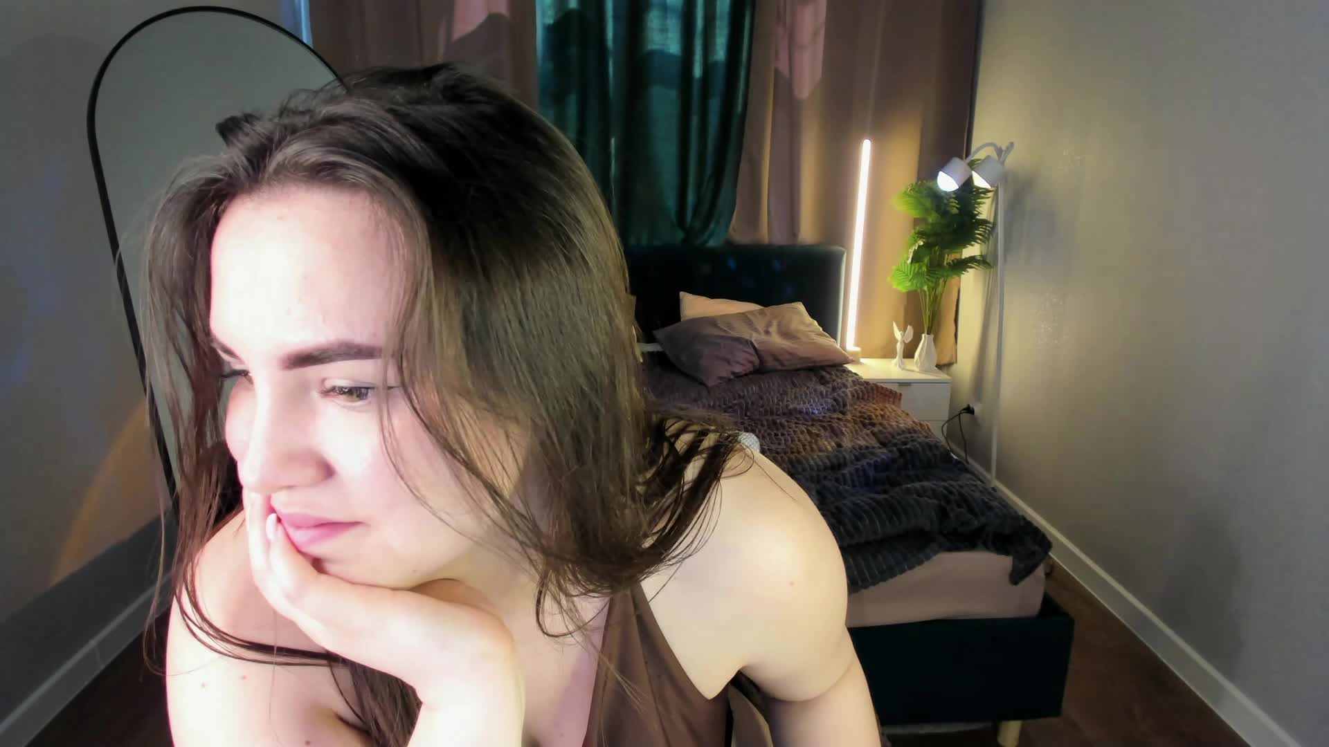 Nelie-Evans Приват Записи 2026-06-07