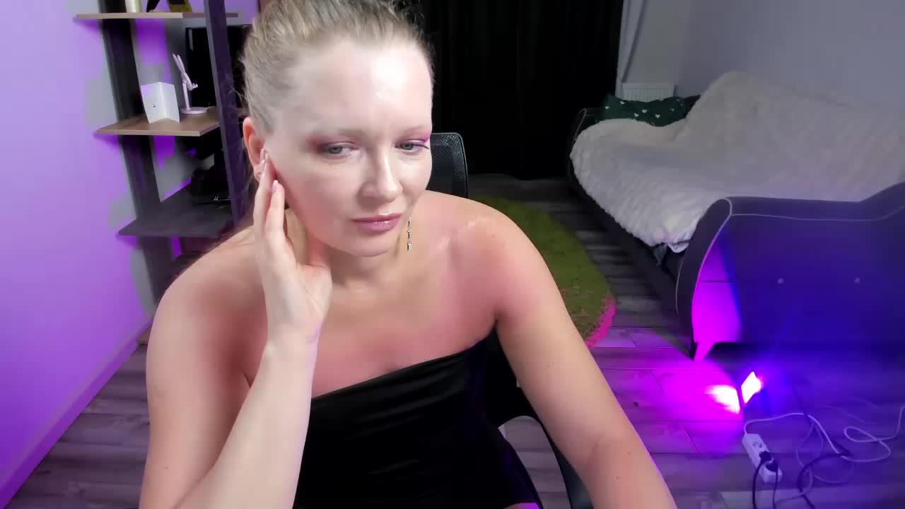 StrippingLady Приват Записи 2026-06-07