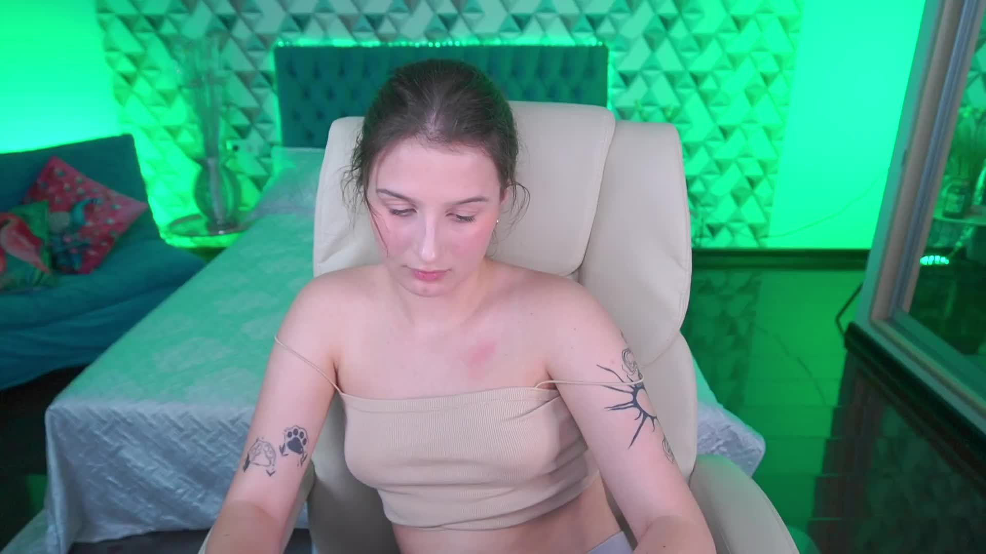 VikVikLove Приват Записи 2026-06-08