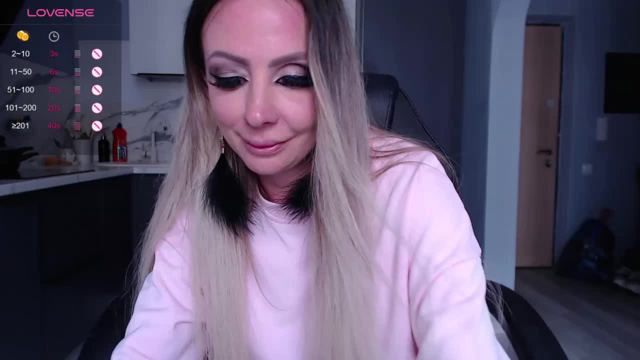 blondalina Приват Записи 2026-06-09
