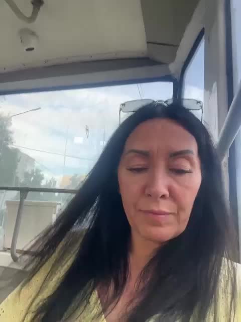 Karolina_Milf Приват Записи 2026-06-10