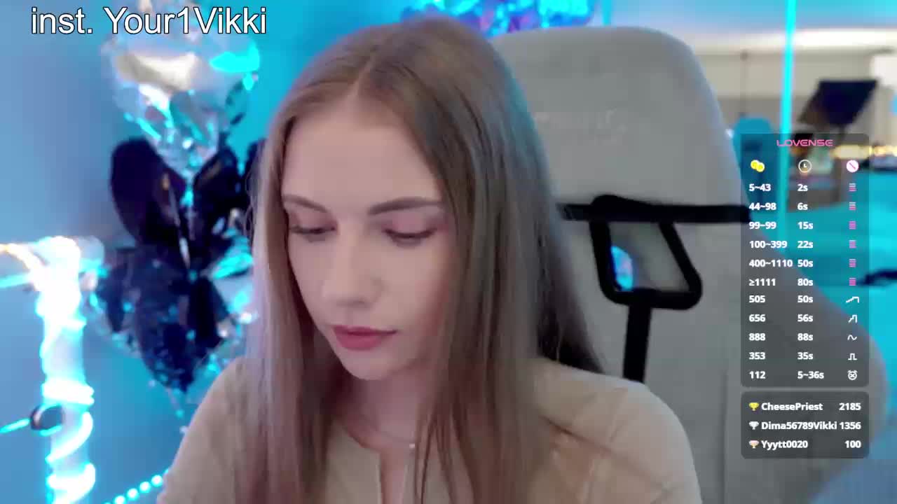 VikkiExtraCheese Приват Записи 2026-06-10