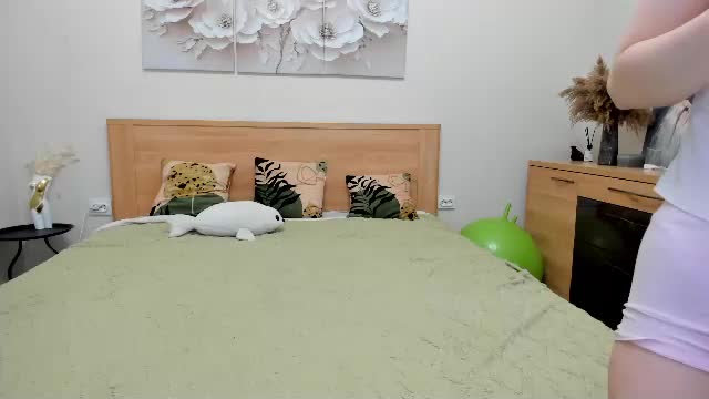 pooorina Приват Записи 2026-06-11