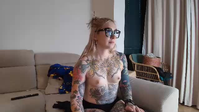 tattoobbgirl Приват Записи 2026-06-12