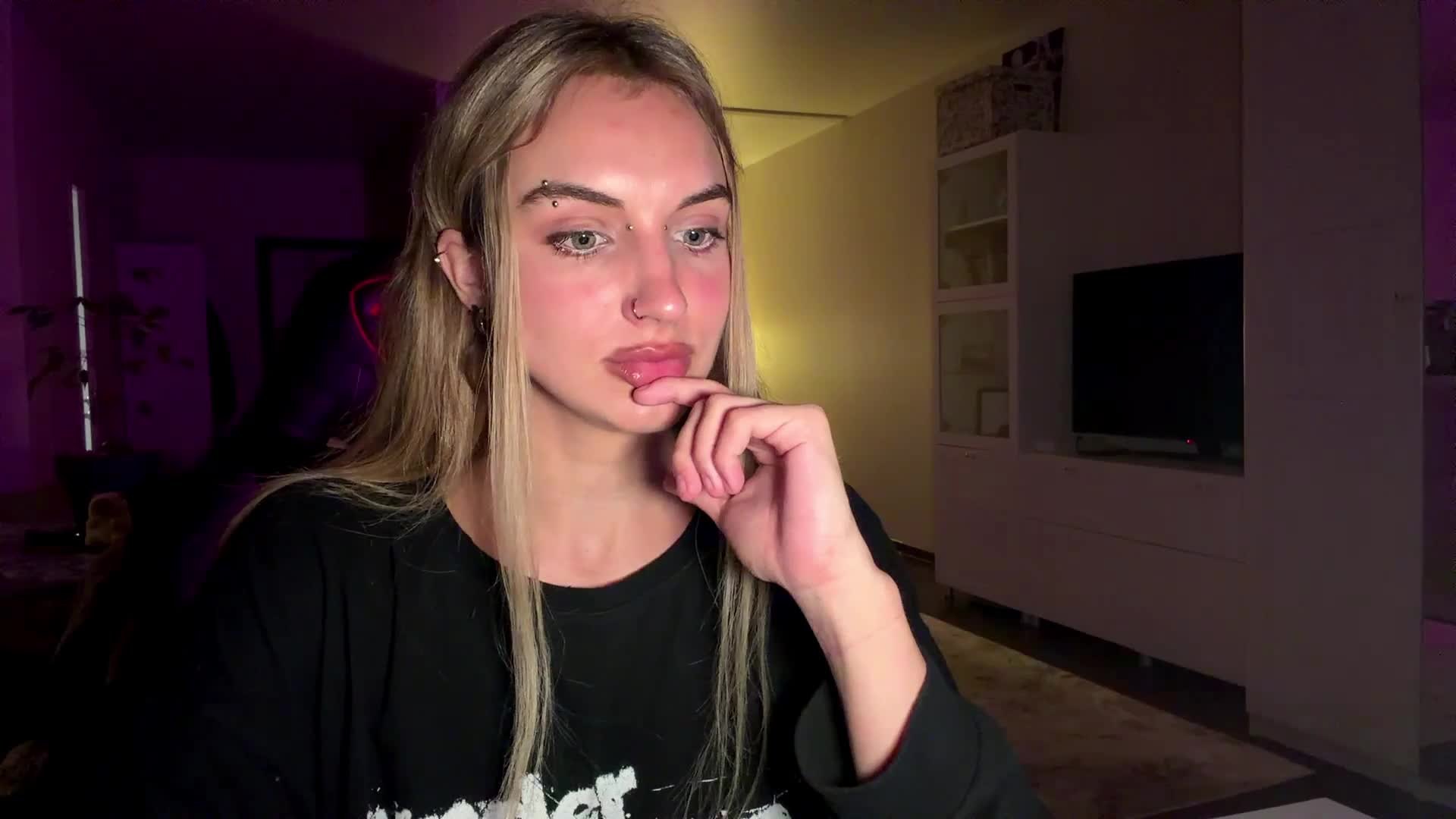 MissyKissy Приват Записи 2026-06-13