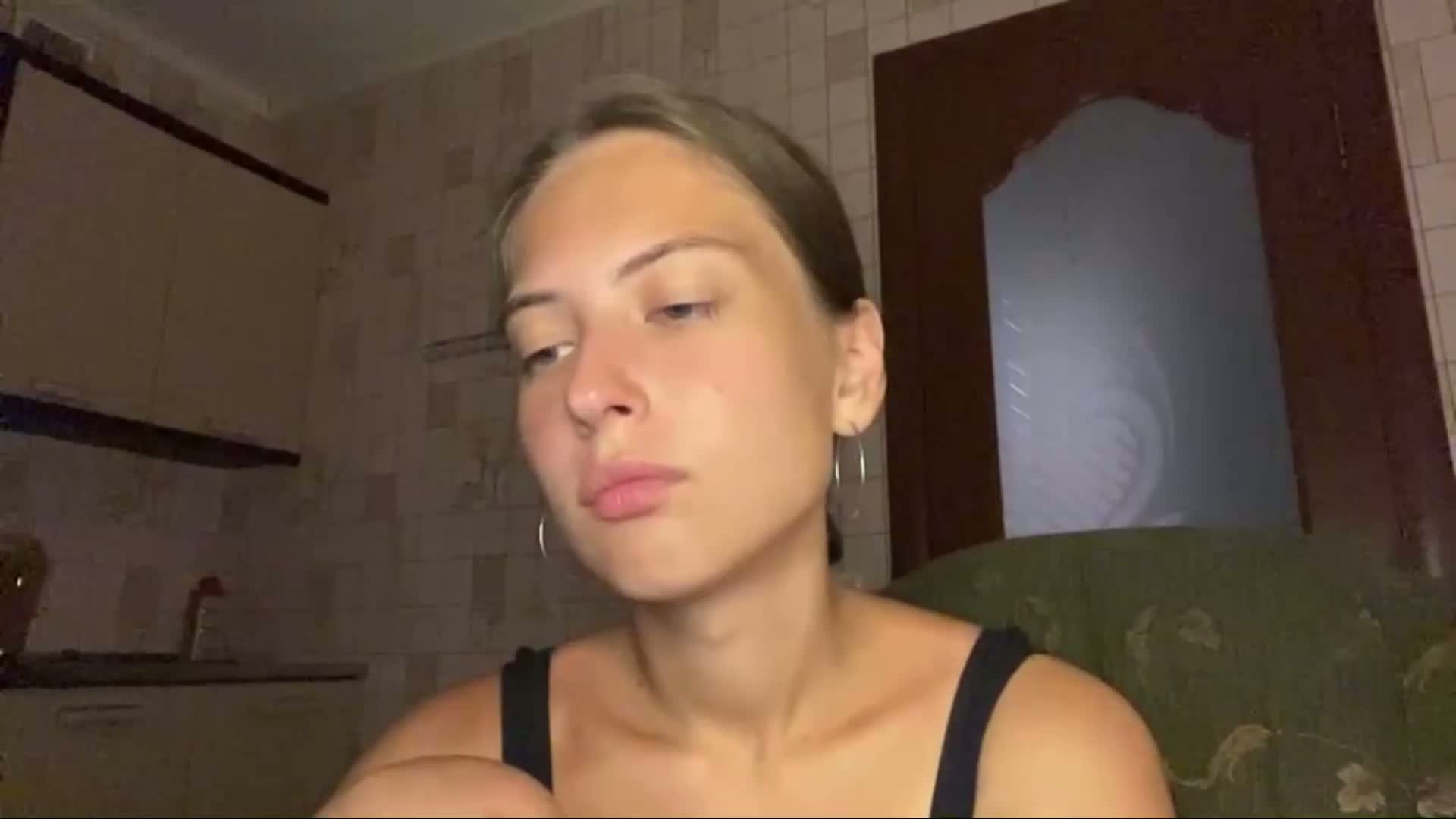 RonnaWillow Приват Записи 2026-06-13