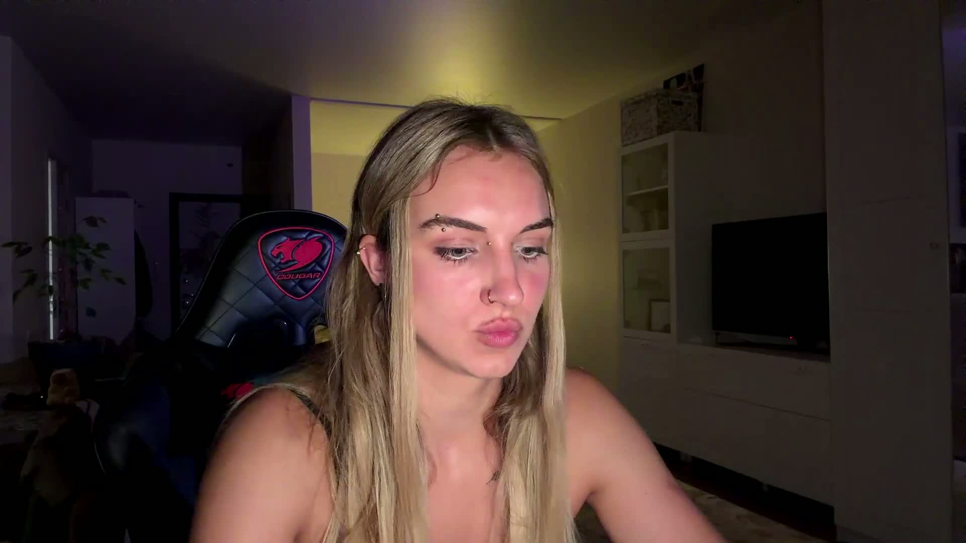 MissyKissy Приват Записи 2026-06-13