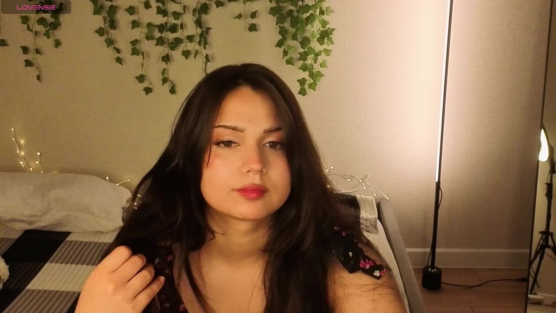 Vivien-Ross Приват Записи 2026-06-13