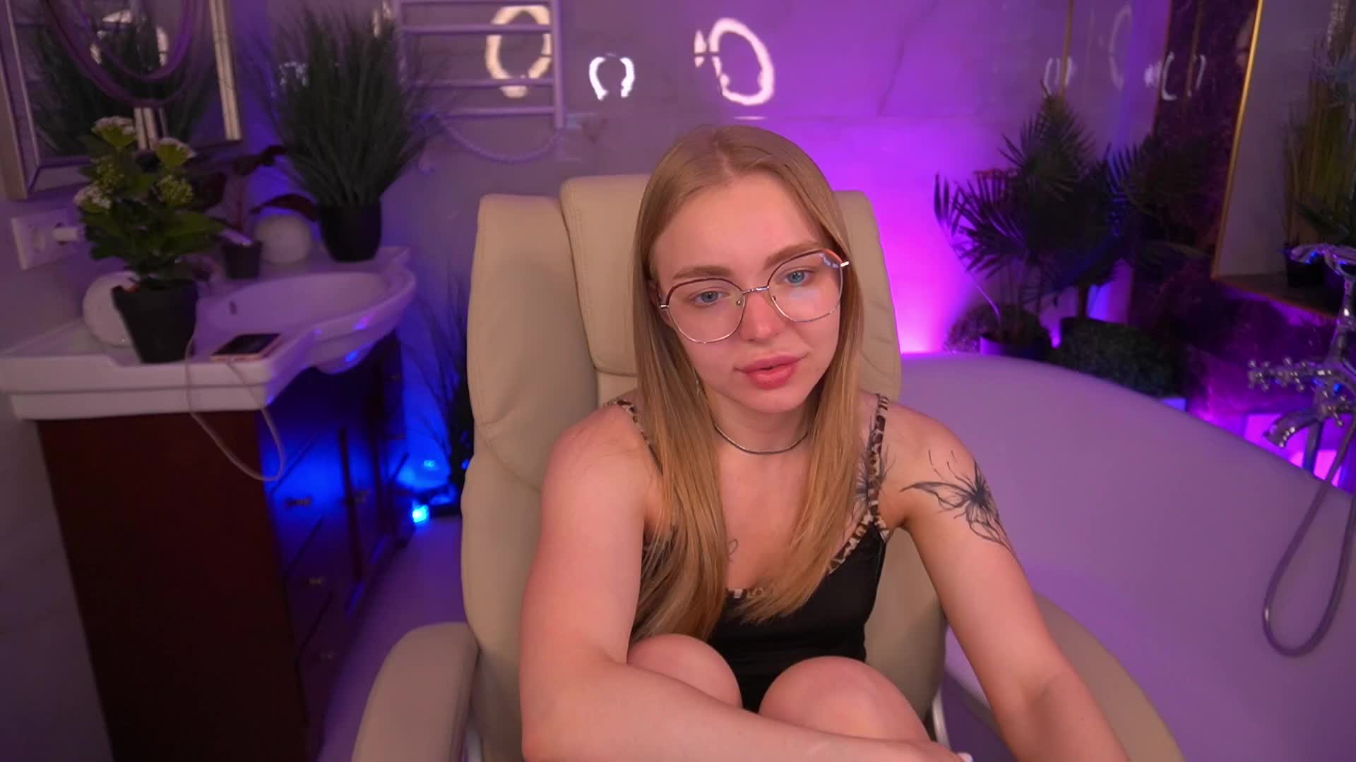 EmilySunShine Приват Записи 2026-06-15