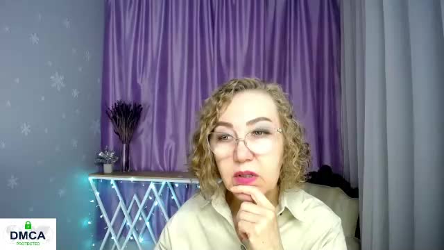 queen_a_n_i Приват Записи 2026-06-15