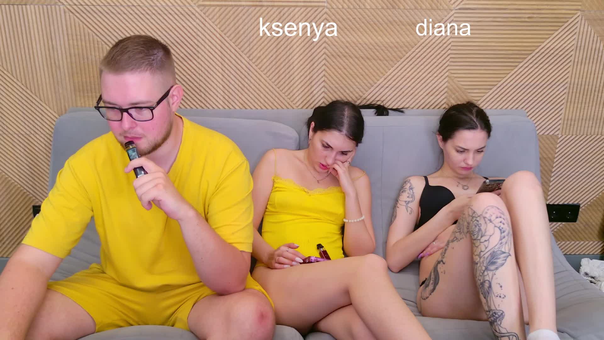 WebcamSlut Приват Записи 2026-06-15
