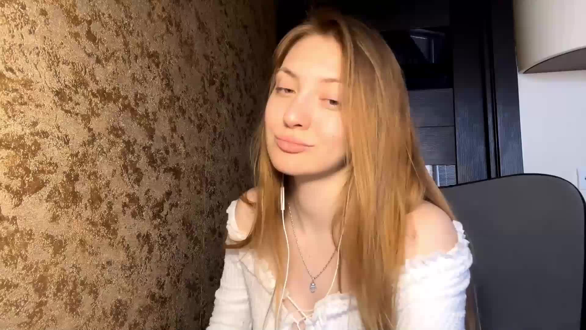 MyrticeDollen Приват Записи 2026-06-16