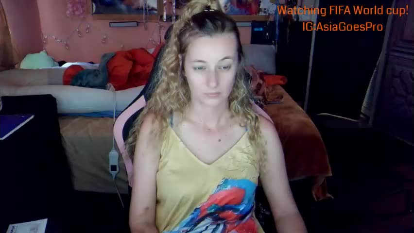 yoursecretgirlfriend963 Приват Записи 2026-06-16