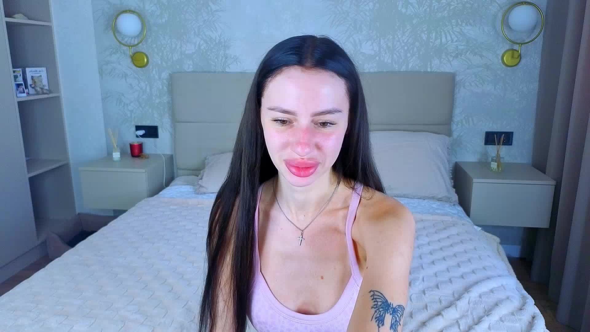 SnowWhiteee Приват Записи 2026-06-19