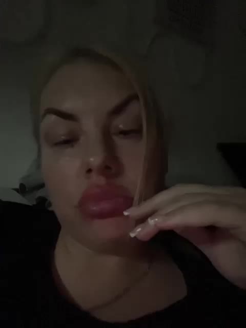 RobinLili Приват Записи 2026-06-20