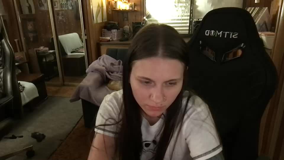 incognitoqueen Приват Записи 2026-06-20