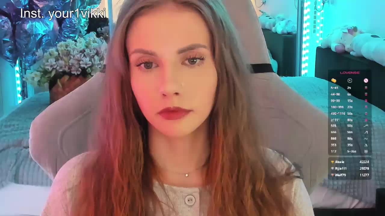 VikkiExtraCheese Приват Записи 2026-06-21