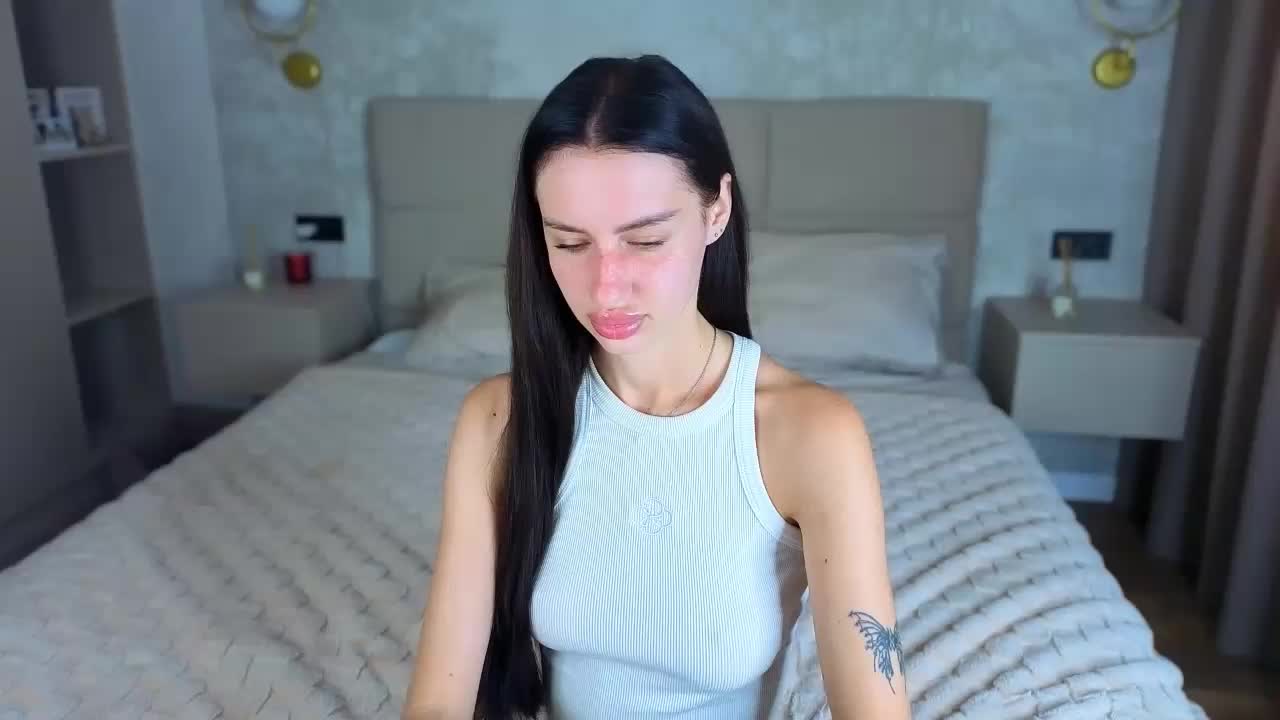 SnowWhiteee Приват Записи 2026-06-23