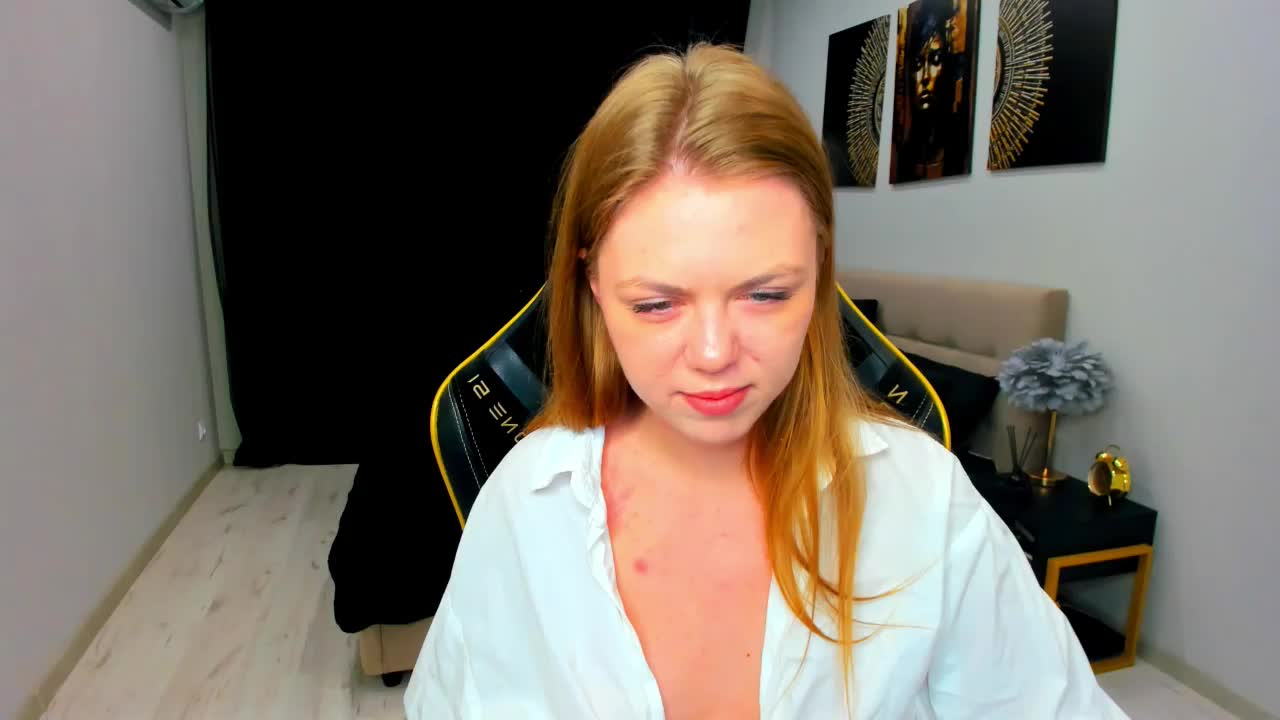 Strawberrye Приват Записи 2026-06-23