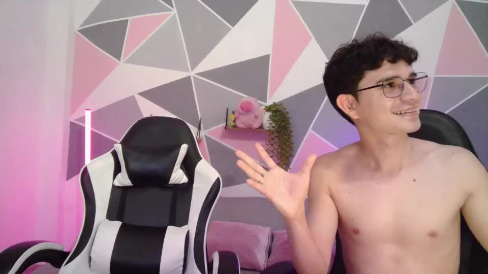 andrewanndcherry Приват Записи 2026-06-24