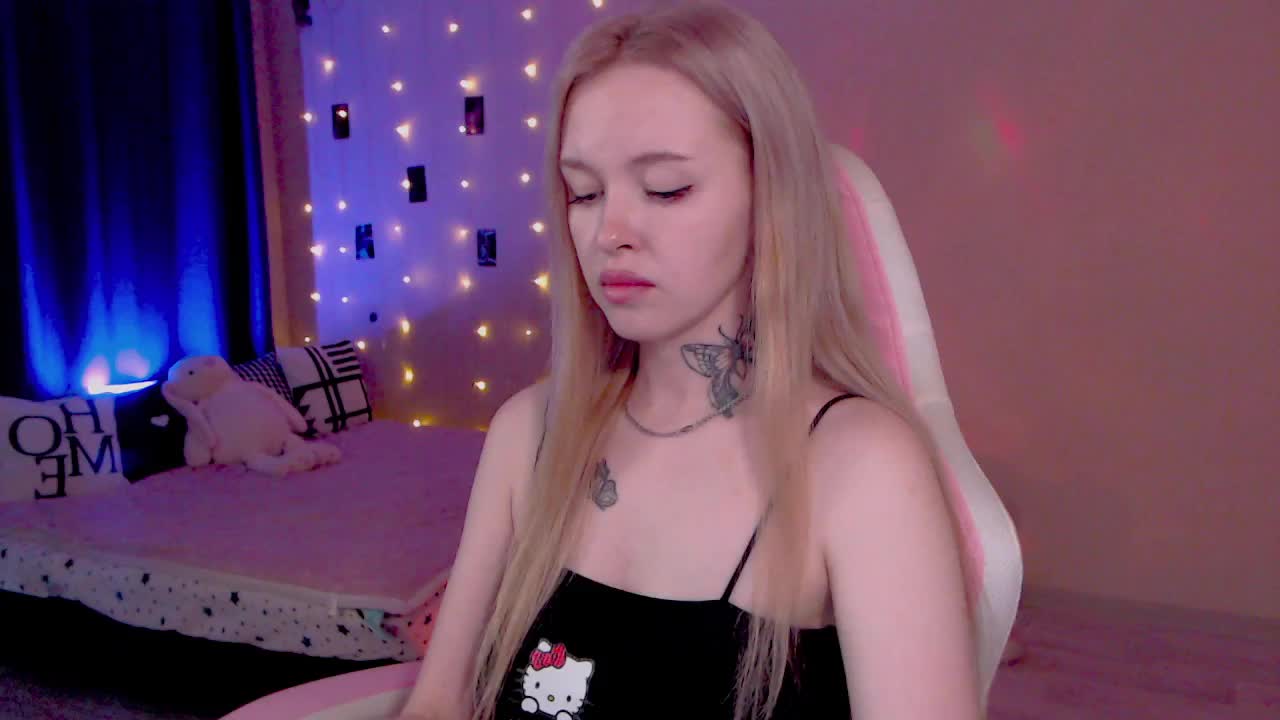 NaughtyMable Приват Записи 2026-06-24