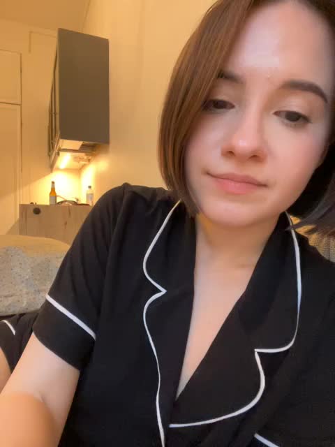 MissEssie Приват Записи 2026-06-25