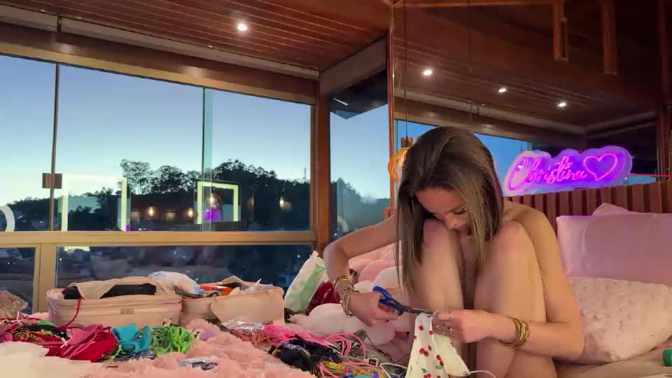 christinasage Приват Записи 2026-06-26