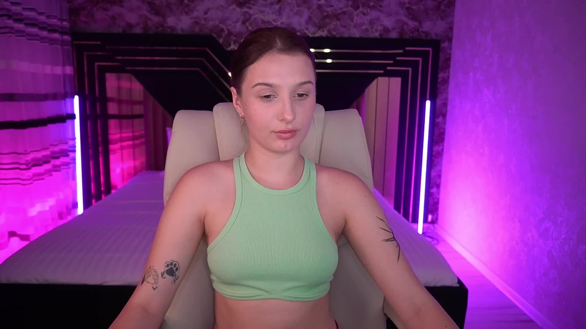 VikVikLove Приват Записи 2026-06-26