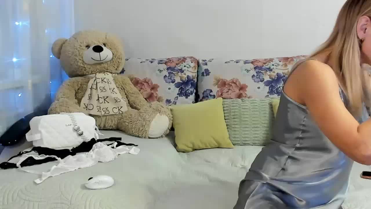 Lisa1225 Приват Записи 2026-07-01