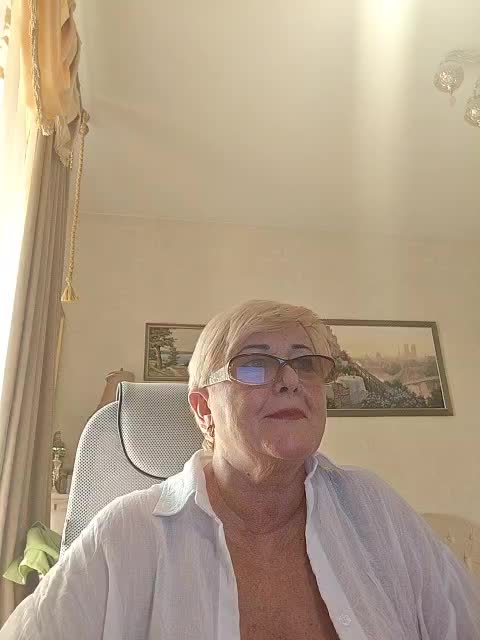 KarinkaSweet Приват Записи 2026-07-12