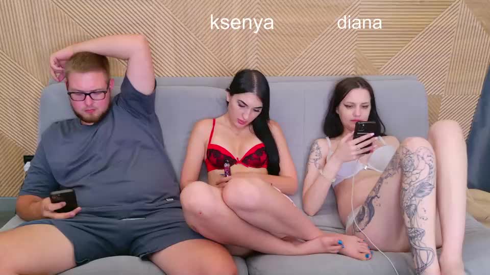 ksenyahot Приват Записи 2026-07-15