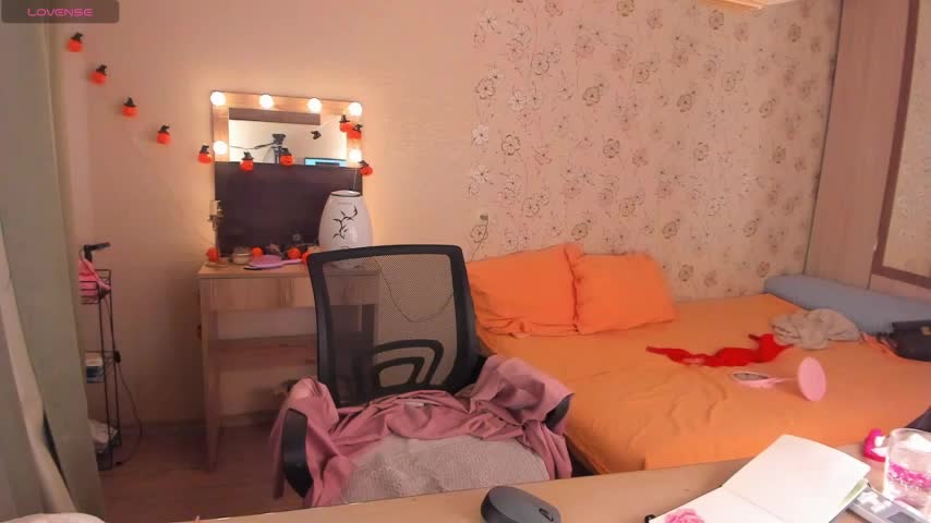 Alice_next_door Приват Записи 2026-07-16