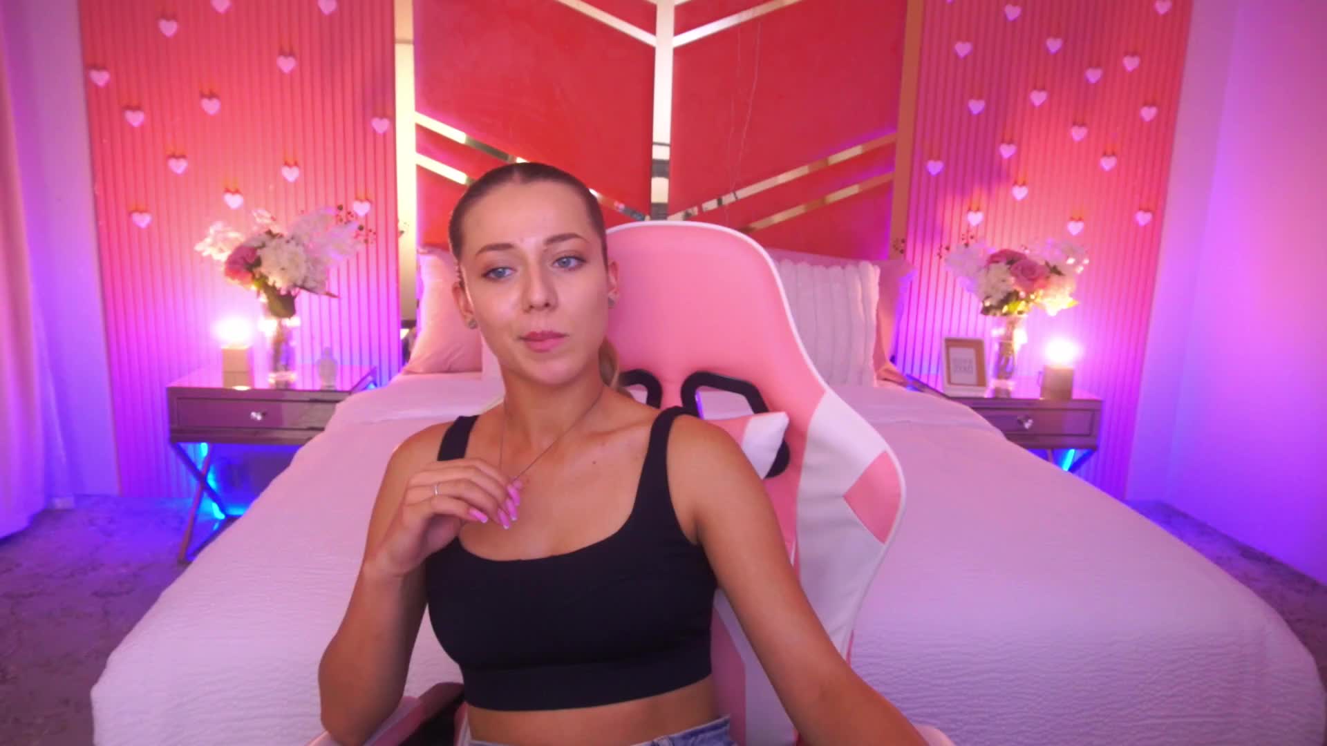 LoveeDove Приват Записи 2026-07-16