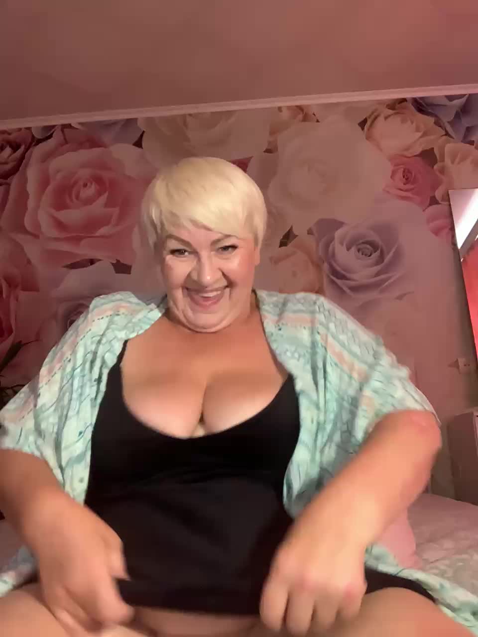 Laura-milf Приват Записи 2026-07-17