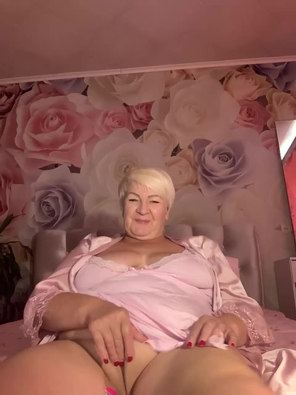 Laura-milf Приват Записи 2026-07-17