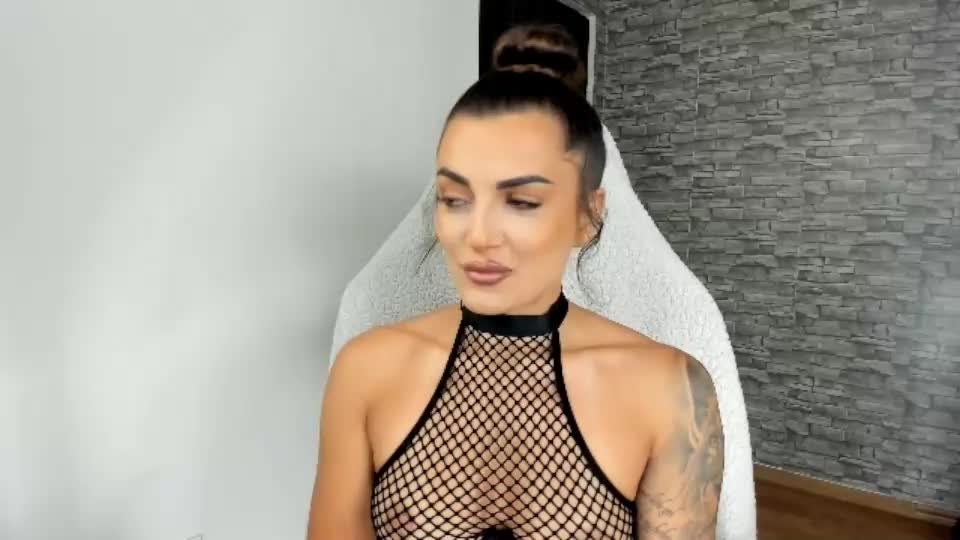 erica_xoo Приват Записи 2026-07-17