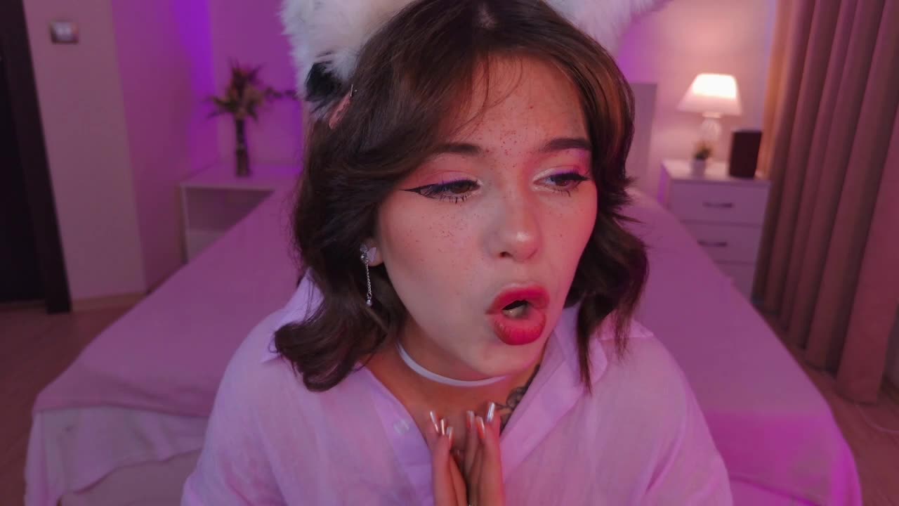 CoralineJones Приват Записи 2026-07-18