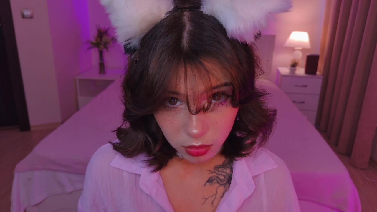 CoralineJones Приват Записи 2026-07-18