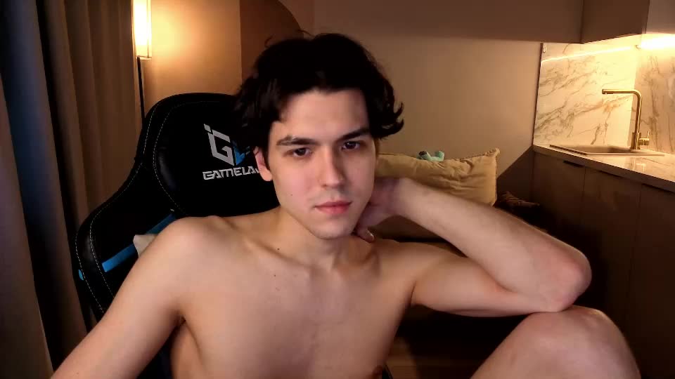 travisrivas Приват Записи 2026-07-18