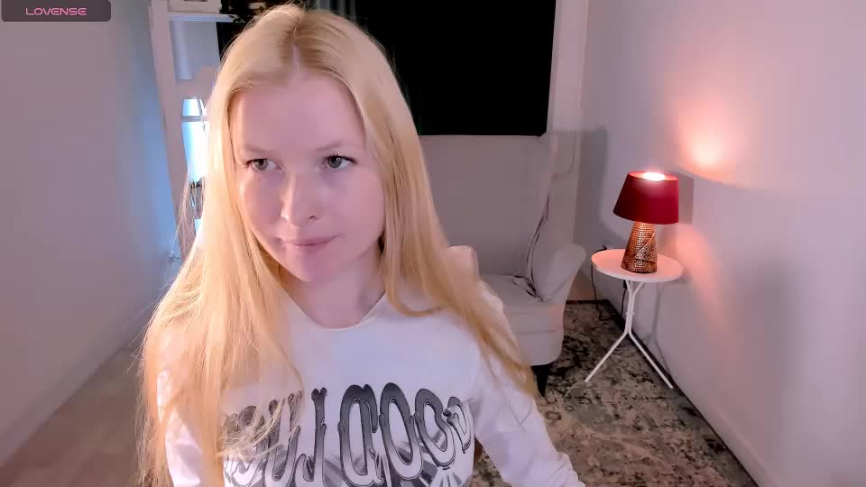 laly_peach Приват Записи 2026-07-18