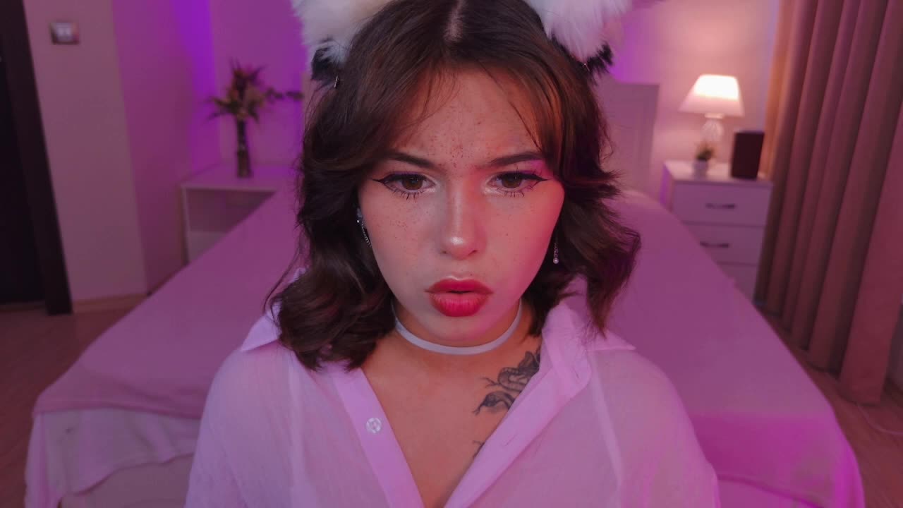 CoralineJones Приват Записи 2026-07-19