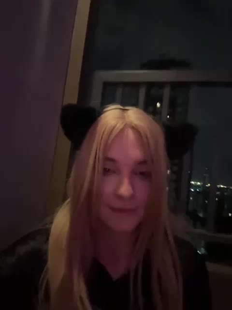 AstridMoss Приват Записи 2026-07-22