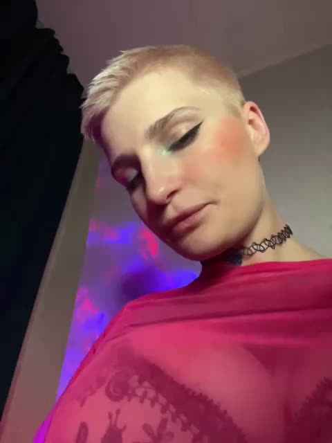 alien-girl Приват Записи 2026-07-22