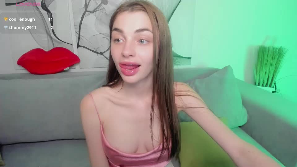 angelinawett Приват Записи 2026-07-23